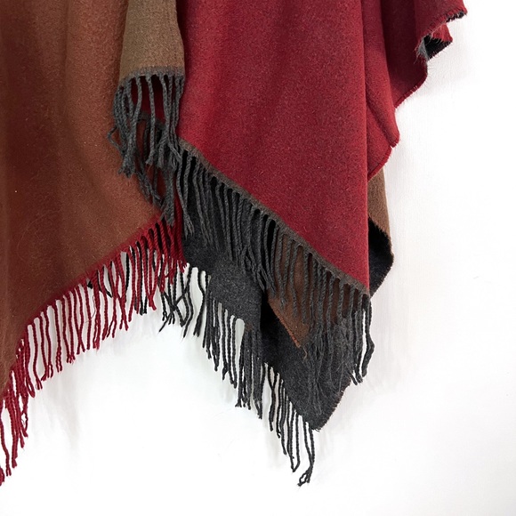 Multicolor Poncho Scarf Wrap - Picture 3 of 4